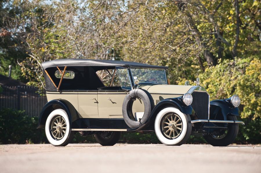  Pierce-Arrow Model 36 Touring 1928 года  (фото 1 из 2)